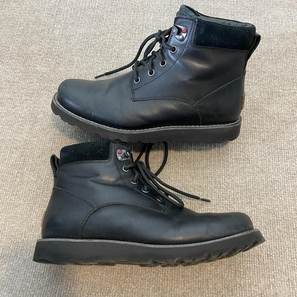UGG Boots Mens Size 9 Black Leather Waterproof Lined Ankle Snow Winter 1008146